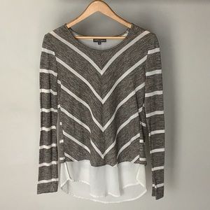 Market and Spruce gray layered top